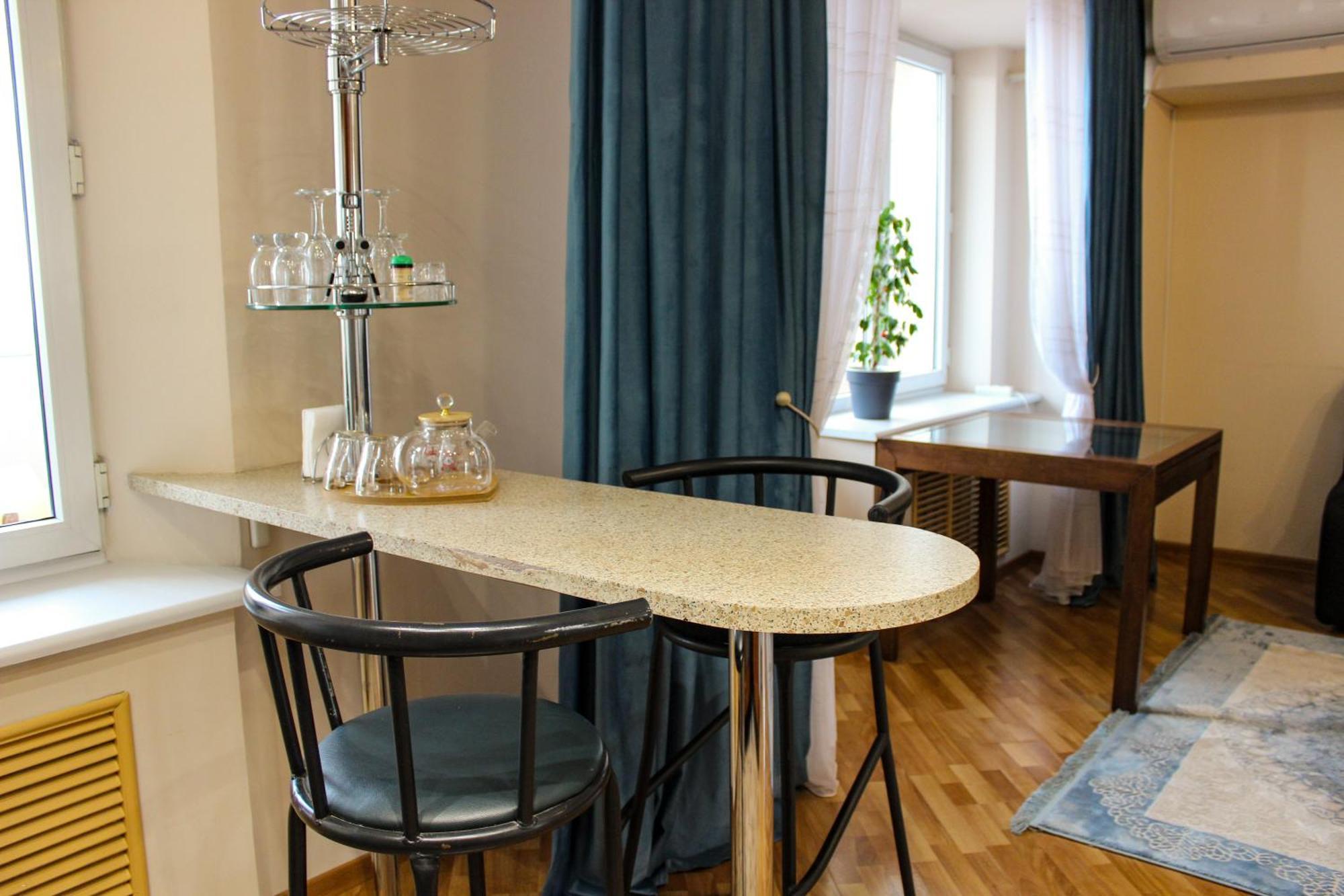 Золотой Квадрат 60 Кв2 Appartement Alma-Ata Buitenkant foto